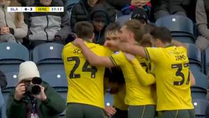 Kanonkasse: Wrexham foran med to mod Blackburn