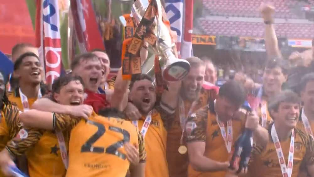 9 års fravær: Hull fejrer Premier League-retur