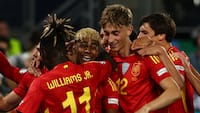 Europamestrene nedlægger Frankrig i vild NL-semifinale