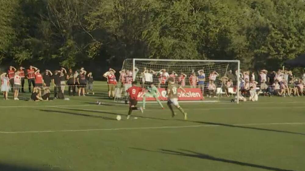 Pokalsensation under opsejling: Miniput chokerer AaB