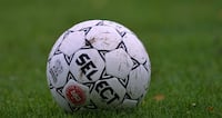2. divisionsklub tigger fans om penge i jagten på eks-Superliga-spiller