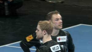 Gidsel laver 10 mål i Füchse-nederlag