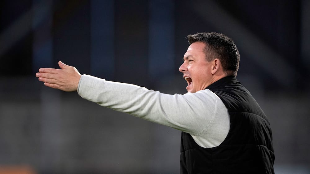 Raser over dommerfejl: 'For mange til at remse op'