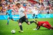 Tyske fodboldherrer banker lilleputter med 10-0 ved OL