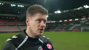 Dommer dømte gult: 'Der er elementer, der taler for rødt kort'