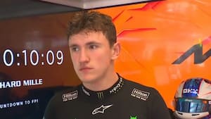 Watt begejstret: 'Han kører lidt råddent'