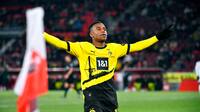 Ny bomber i FCK: Se alle Moukokos Bundesliga-mål
