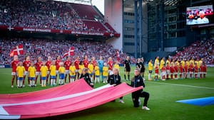 Anden gang nogensinde: Kvindelandsholdet rykker i Parken