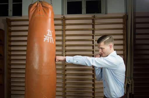Fra kørestolen til professionel bokser - 20-årig dansker klar til debut ved Ceylan-stævnet