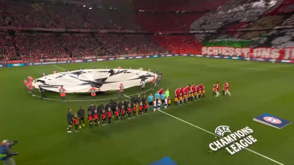 Bayern-fansene imponerer med konge-tifo