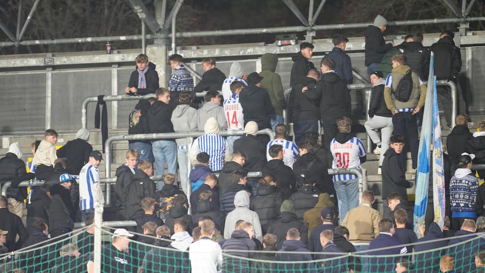 Da OB-fansene vendte spillerne ryggen