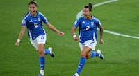 Italien får drømmestart mod Spanien