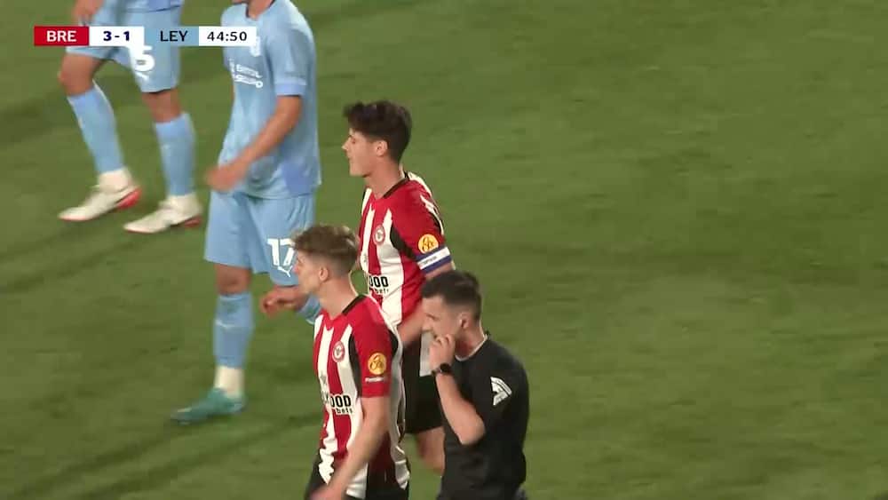 Nørgaard på tavlen: Sender Brentford foran 3-1