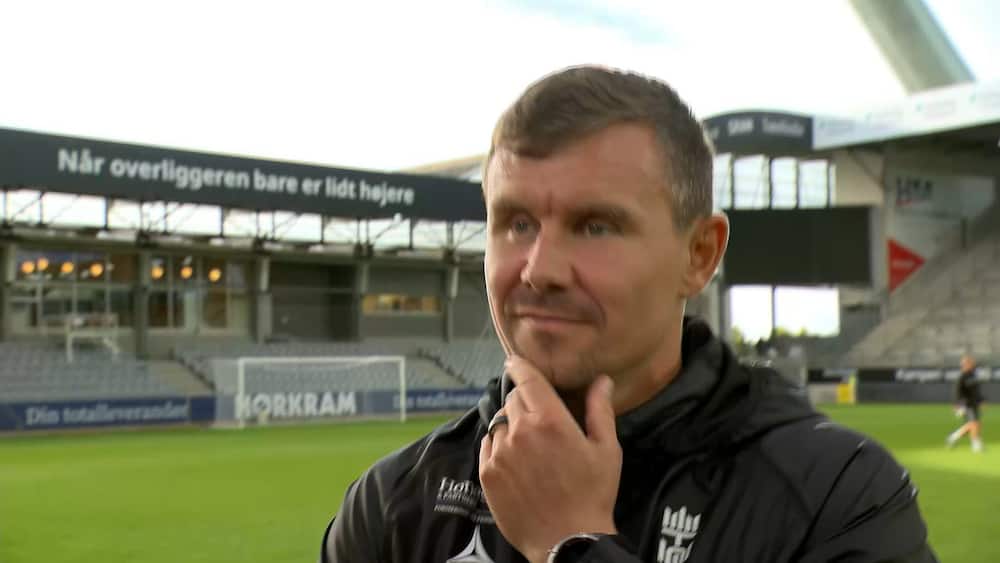 Uforstående Bjelland: 'Klokkeklart rødt kort'