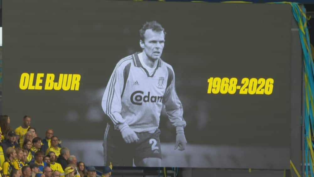 Ole Bjur hyldet på Brøndby Stadion