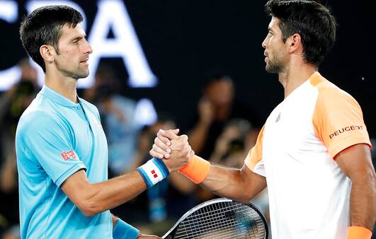 Djokovic sender rutineret spanier ud af Australian Open