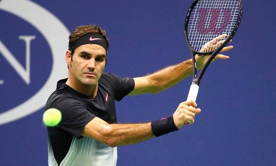 Roger Federer spiller sig sikkert i kvartfinalen ved US Open