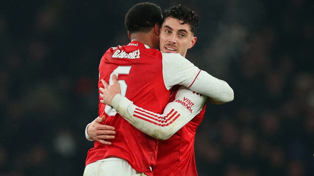 Arsenal booker første finale i fem år efter låst derby