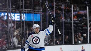 Nikolaj Ehlers scorer i comebacksejr for Winnipeg Jets