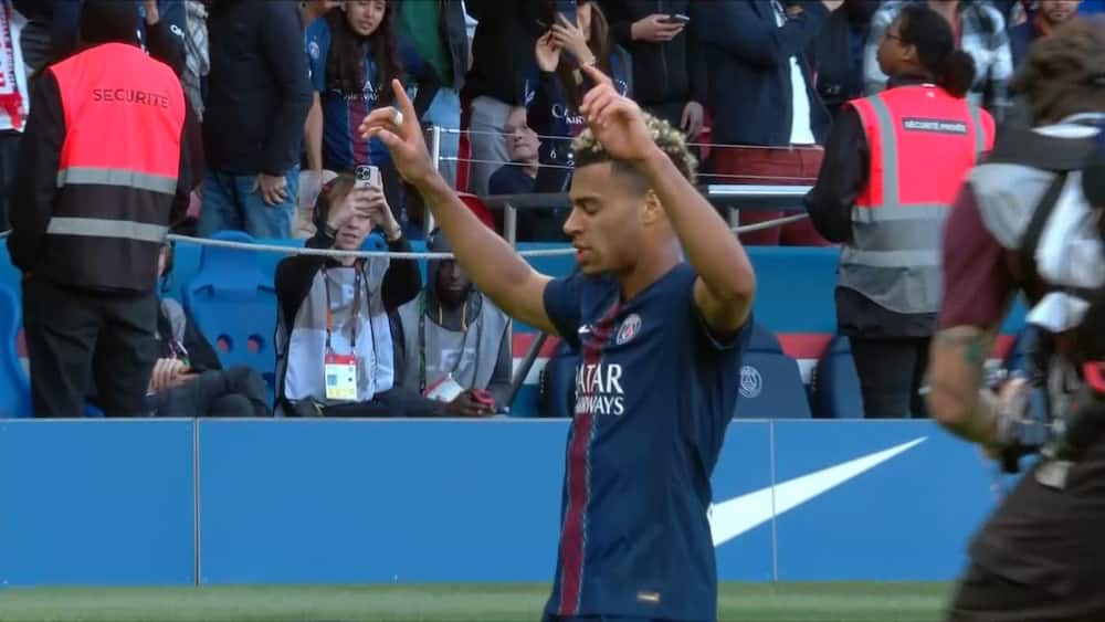 Drømmemål af Doué: PSG på 2-0