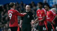 Manchester United redder point efter comeback mod Everton