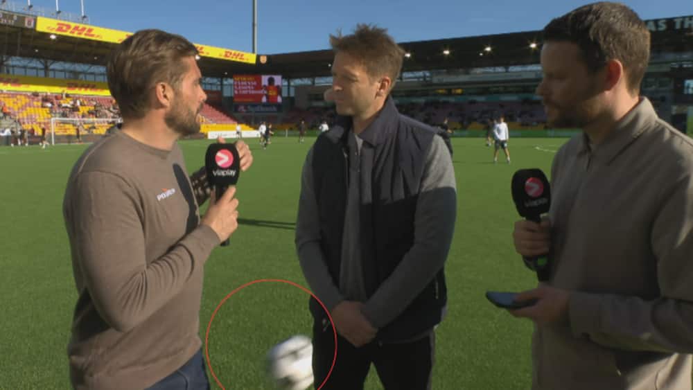 Jakob Poulsen med fræk detalje under interview: Se den her