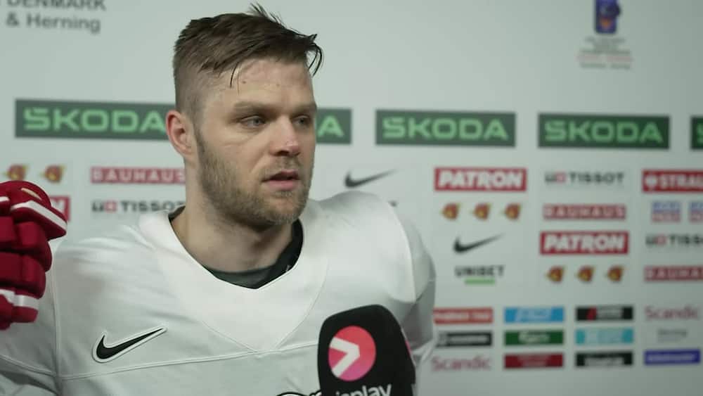 Dansk møde efter nederlag: 'Slet ikke et krisemøde'