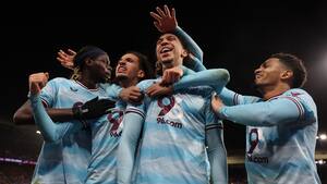 Vanvidsminutter sikrede livsvigtigt Burnley-comeback