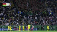 Jhon Duran får rødt for slag