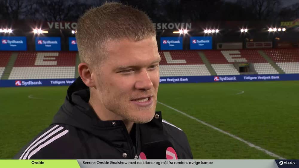 Målscorer Cornelius revser banen: 'En kartoffelmark'