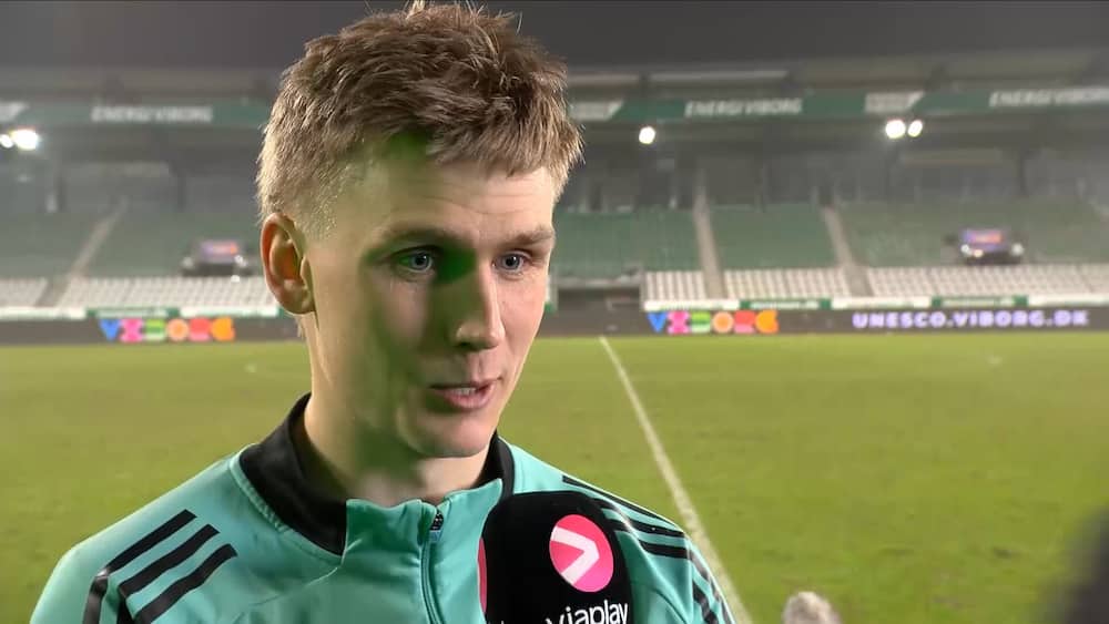 Bænket i halvandet år: Har smilt og leget med børnene