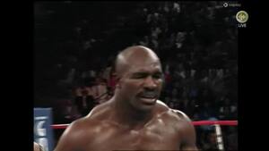 25 år siden: Tyson bed en luns af Holyfields øre
