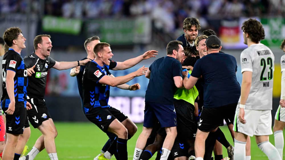 Her sker det: Paderborn tager Wolfsburgs Bundesliga-plads