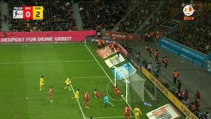 Wow: Leverkusen redder bolden på målstregen