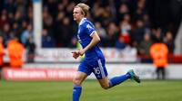 Leicester udlejer Victor Kristiansen til Bologna