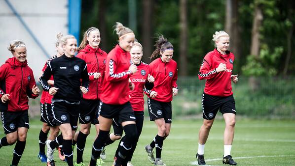 Herrernes landshold tilbyder 500.000 kroner til kvinder