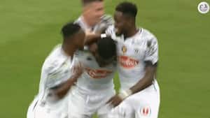 Sæsonens første Ligue 1-mål: Dijon kan ikke få bolden ud af eget felt - så scorer Angers