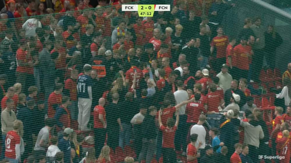 Tumult blandt FCN-fans i Parken