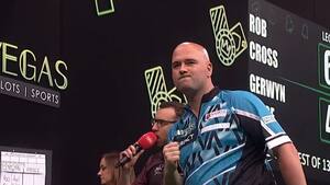 Rob Cross er klar til finalen efter sejr over Price