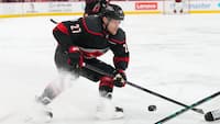 Ehlers hamrer pucken i nettet i Carolina-målfest