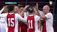 Av en frisparkskasse! Tadic sender Ajax på semifinale-kurs med fremragende hug