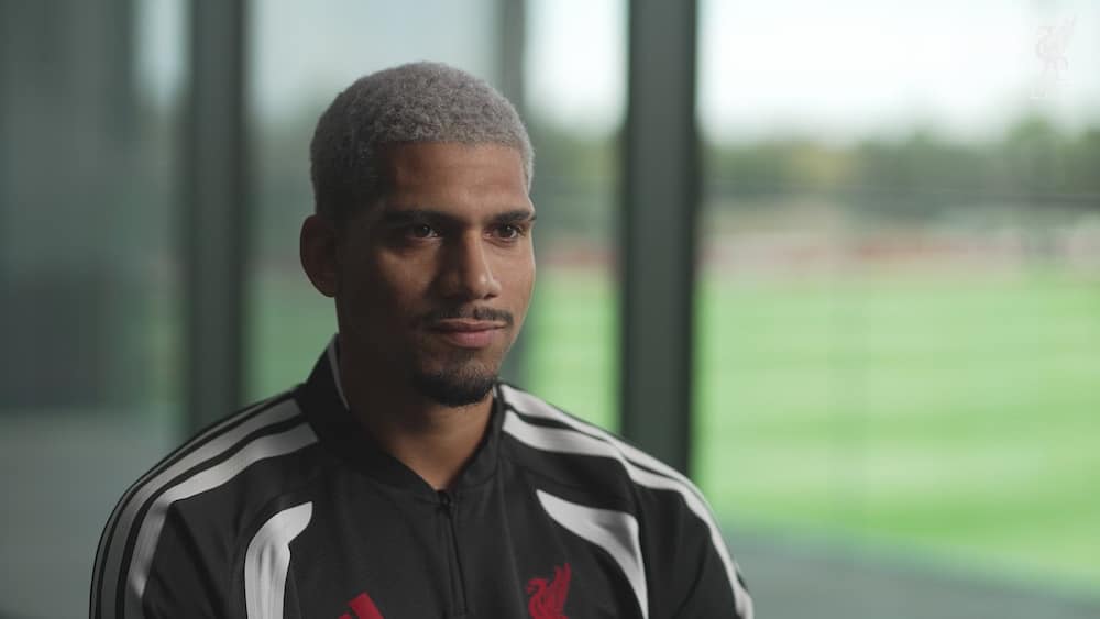 Araújo var 'ikke et sekund i tvivl', da Liverpool ringede