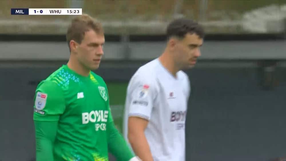 Vild dobbeltredning fra Hermansen inden derbyscoring