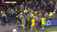 Leeds vinder topbrag i sent drama