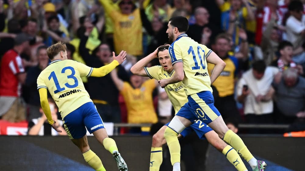 Hvor er det vanvittigt! Azaz chokerer City