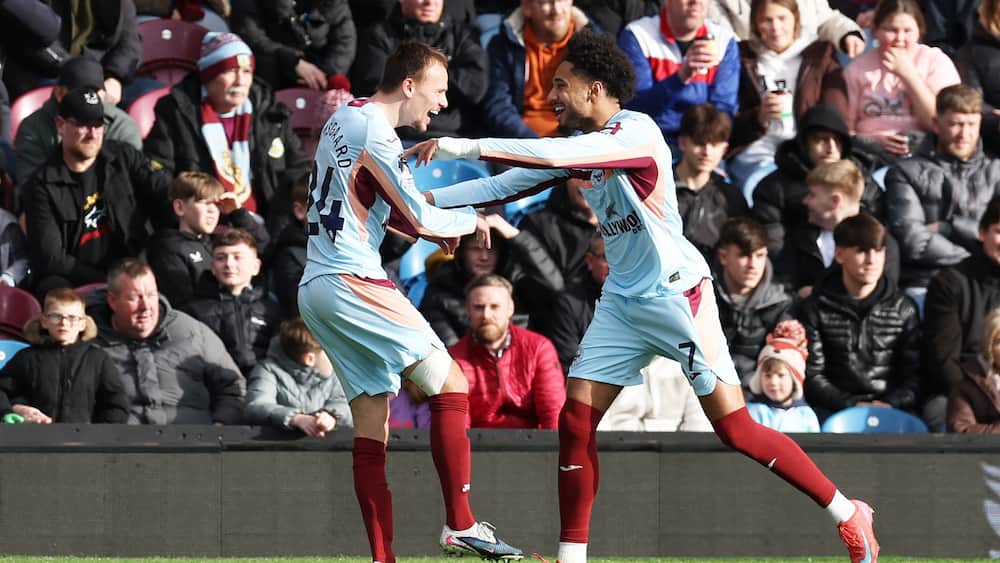 Damsgaard sikrede sejren i det vildeste måldrama mod Burnley