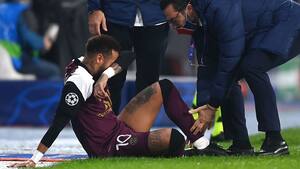 Lårskade holder Neymar ude i flere uger