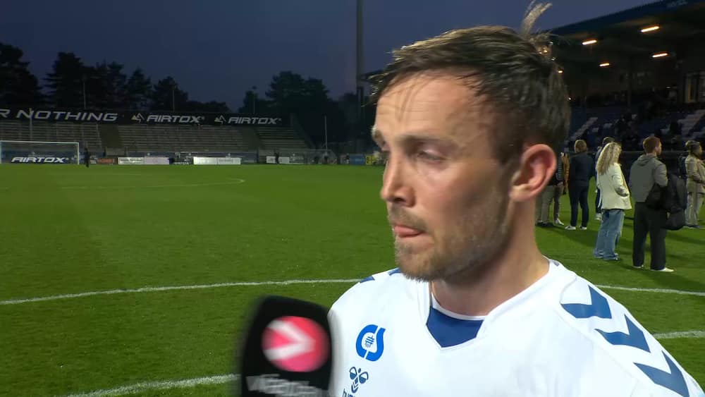 Vigen efter øretæve: 'Vi ligner et ungdomshold'