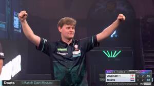 Doets besejrer Aspinall i stærk arbejdssejr