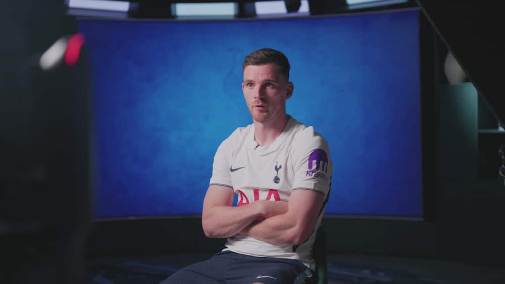 Robertson sætter ord på Tottenham-skifte: 'Fed fanbase'